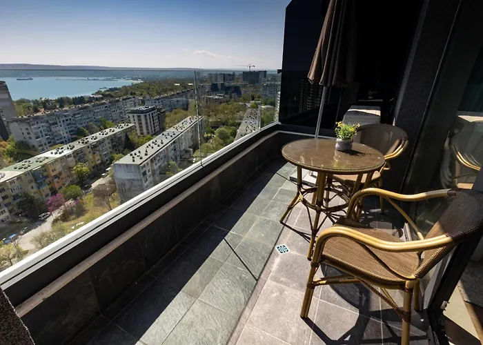 Panorama Sky 17 - Lux Floor With Amazing Sea View 아파트 바르나